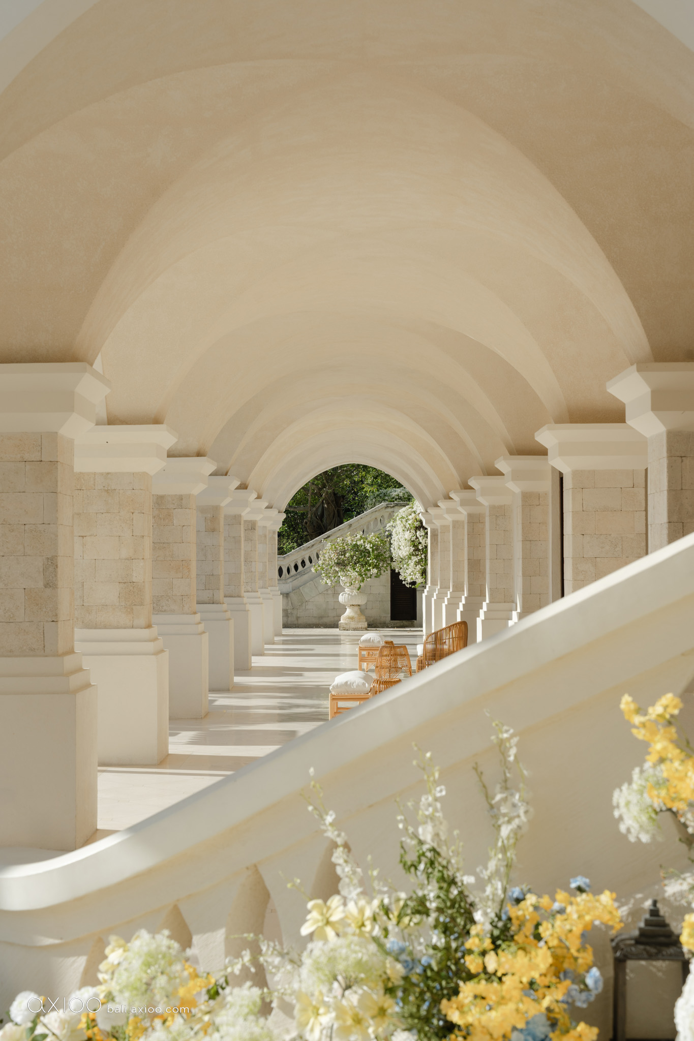 Axioo: An Estate State of Mind | Jumeirah Bali Wedding